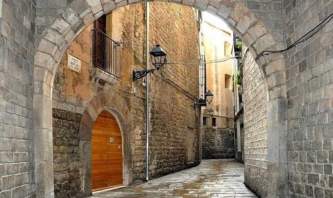 Экскурсии в Барселоне. Чем больше вы погрузитесь в её историю, тем больше открытий сделаете!