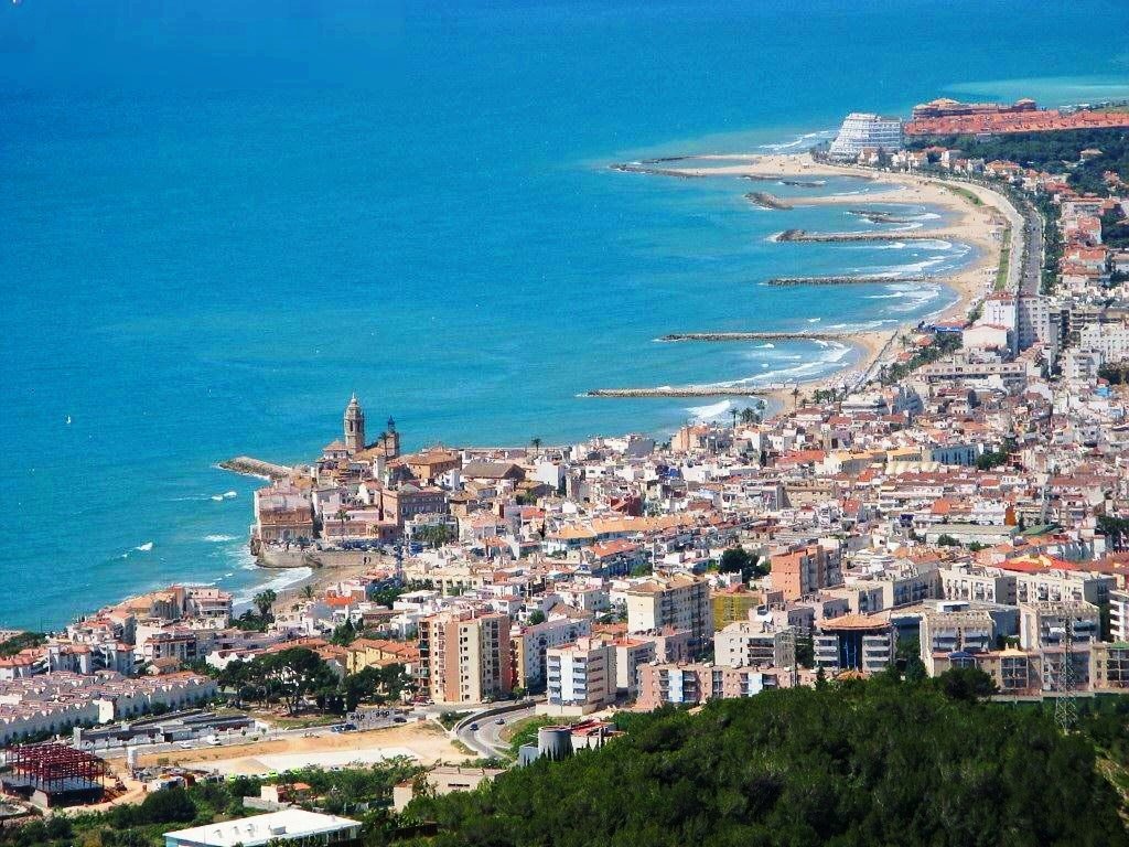Ситжес и винные погреба Торрес - побережье